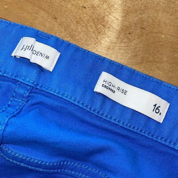 J. Jill high-rise cropped pull on denim stretch jeans, royal periwinkle blue siz - Picture 7 of 11